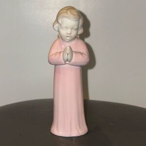 VINTAGE VISTA ALEGRE PORTUGAL PORCELAIN PRAYING ANGEL COLLECTIBLE FIGURINE, 5” H